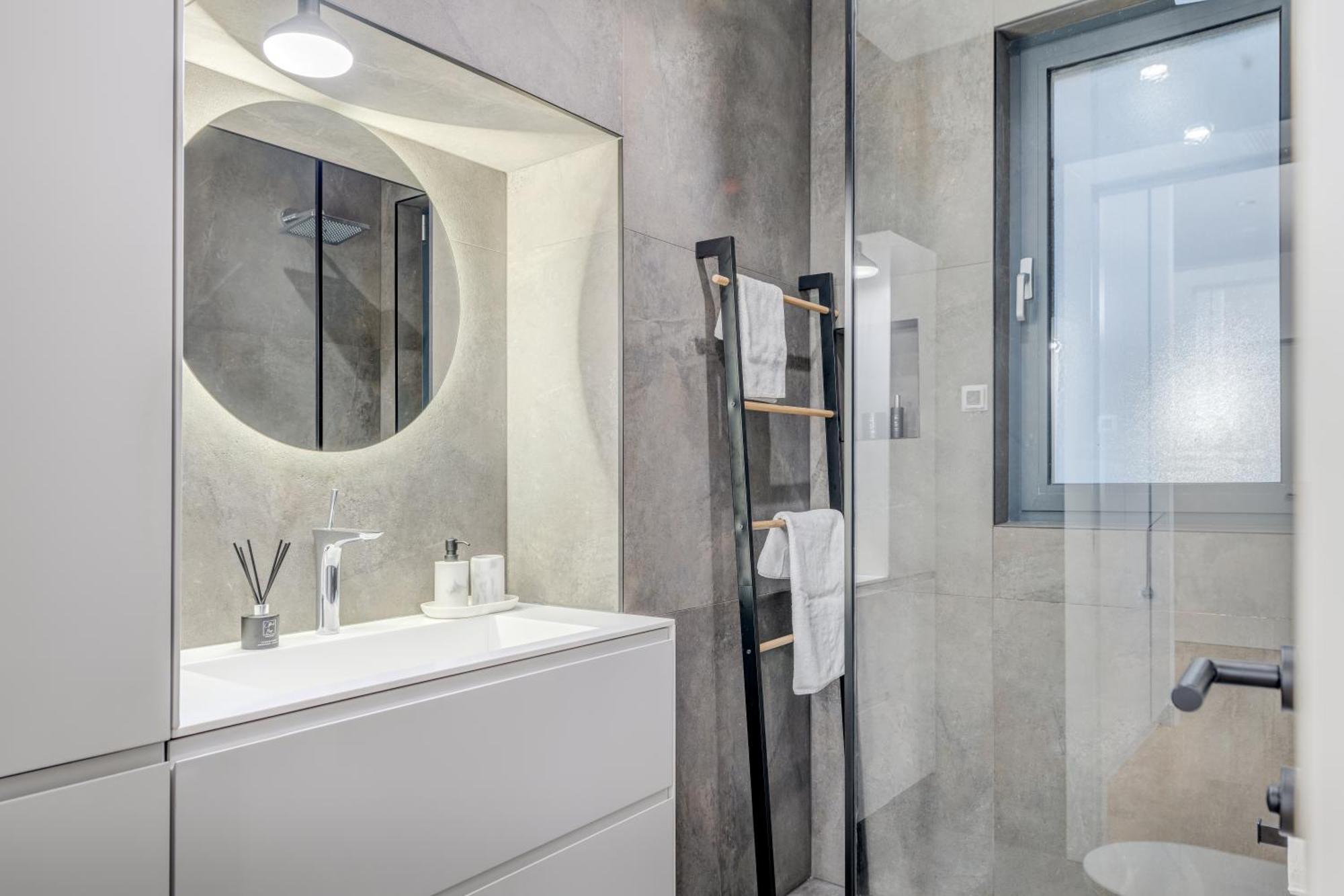 Top Location! Spacious Lux Apartment -5 Min From Beach & Centre Сплит Экстерьер фото