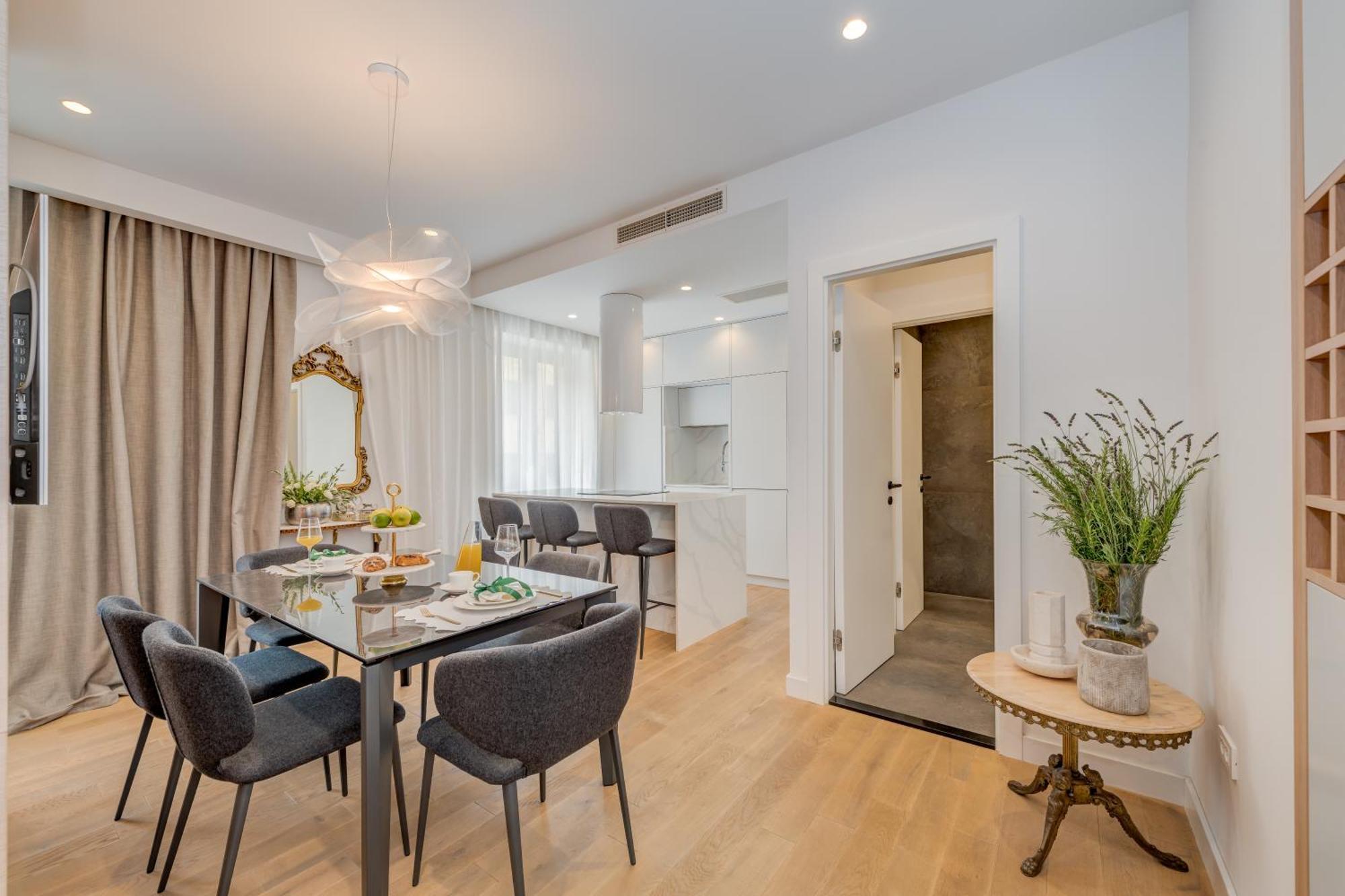 Top Location! Spacious Lux Apartment -5 Min From Beach & Centre Сплит Экстерьер фото