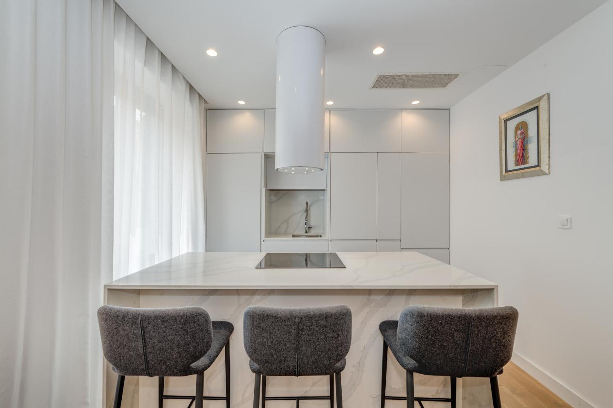 Top Location! Spacious Lux Apartment -5 Min From Beach & Centre Сплит Экстерьер фото